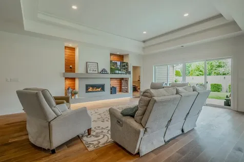 327 Kansas Drive Medford OR 97504