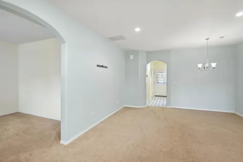 906 Mary Jane Avenue Ashland OR 97520