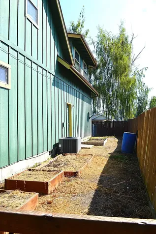 147 S Main Street Prineville OR 97754