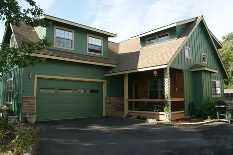 147 S Main Street Prineville OR 97754