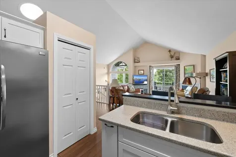 384 Glenn Street Ashland OR 97520