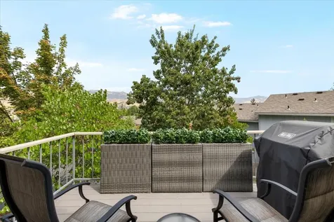384 Glenn Street Ashland OR 97520