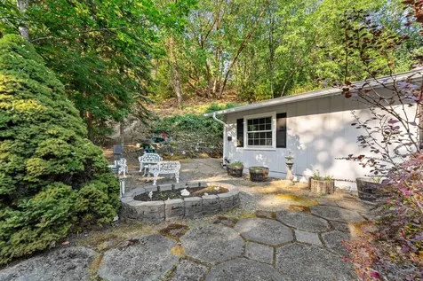 219 Bluebell Lane Grants Pass OR 97527