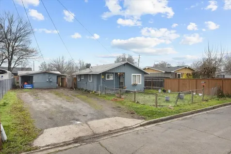 154 De Hague Street Medford OR 97501