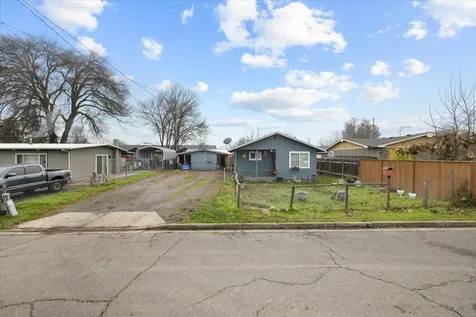 154 De Hague Street Medford OR 97501