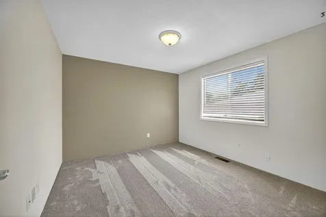 121 Meadow View Drive Phoenix OR 97535