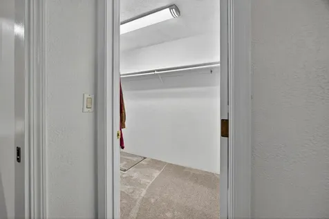 121 Meadow View Drive Phoenix OR 97535