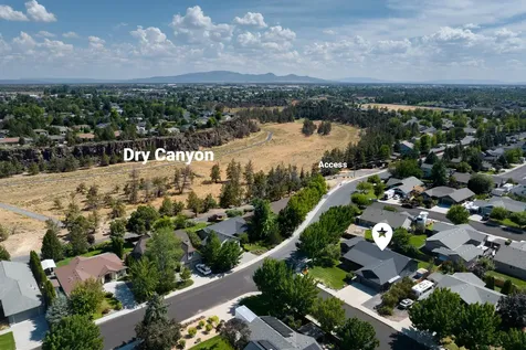 1944 NW Quince Avenue Redmond OR 97756