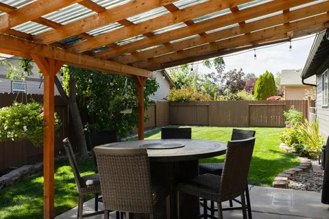 1944 NW Quince Avenue Redmond OR 97756
