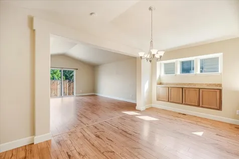 2812 NE Aldrich Avenue Bend OR 97701