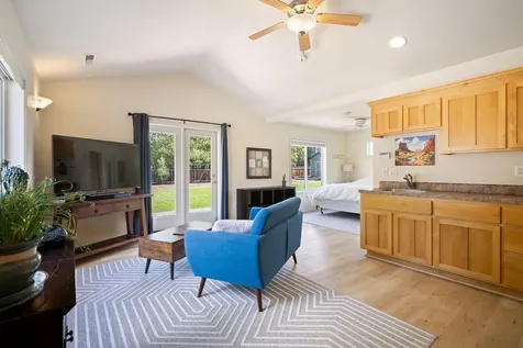 61270 Crescent Court Bend OR 97702
