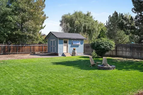 61270 Crescent Court Bend OR 97702