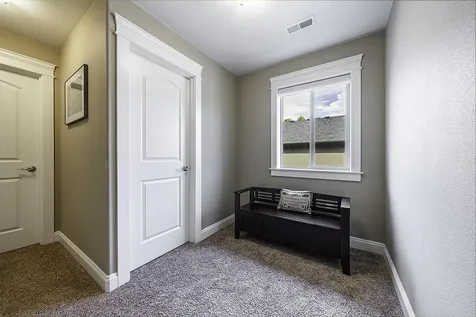 4409 Vista Pointe Drive Medford OR 97504