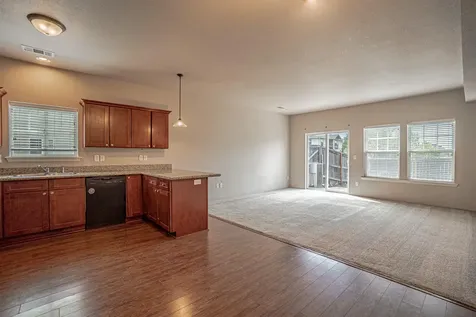 7837 Phaedra Lane White City OR 97503