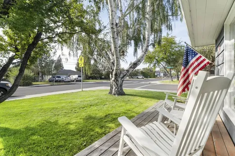1106 SW 15th Street Redmond OR 97756