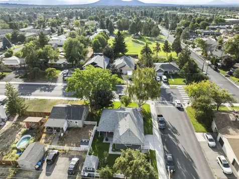 1106 SW 15th Street Redmond OR 97756