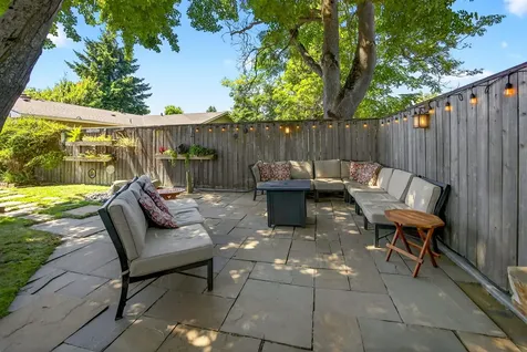 1225 Fortune Drive Medford OR 97504