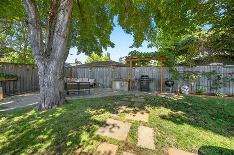1225 Fortune Drive Medford OR 97504