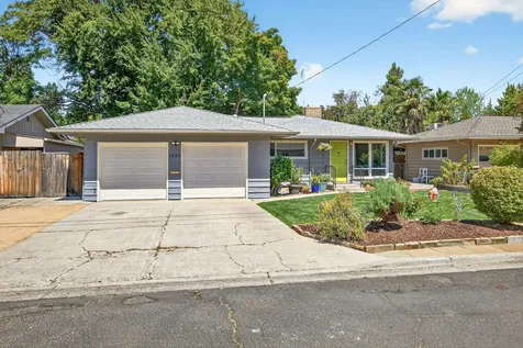 1225 Fortune Drive Medford OR 97504