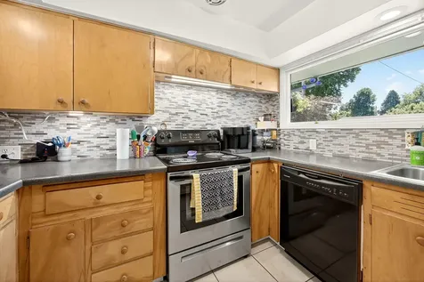 1225 Fortune Drive Medford OR 97504