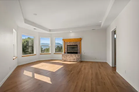 2160 NW Crown Street Grants Pass OR 97526