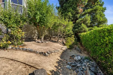 2160 NW Crown Street Grants Pass OR 97526
