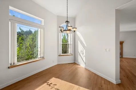 2160 NW Crown Street Grants Pass OR 97526