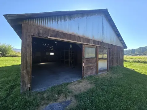 1390 Lakeshore Drive Klamath Falls OR 97601