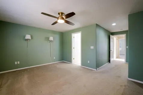 835 NE Nickernut Avenue Redmond OR 97756