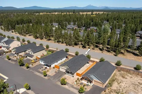 16528 Pine Creek Drive La Pine OR 97739