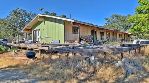 1300 Worthington Road Eagle Point OR 97524