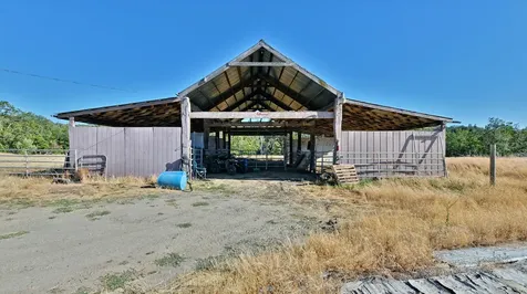 1300 Worthington Road Eagle Point OR 97524