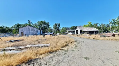 1300 Worthington Road Eagle Point OR 97524