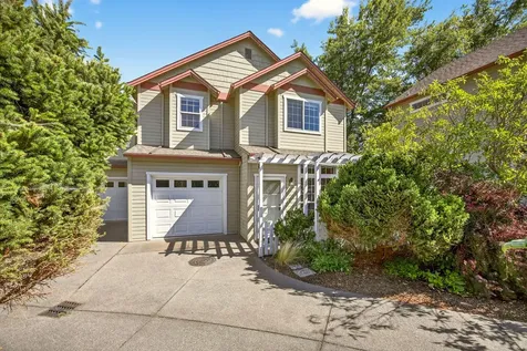 2130 Siskiyou Boulevard Ashland OR 97520