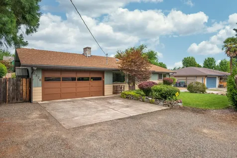 2378 Happy Valley Drive Medford OR 97501
