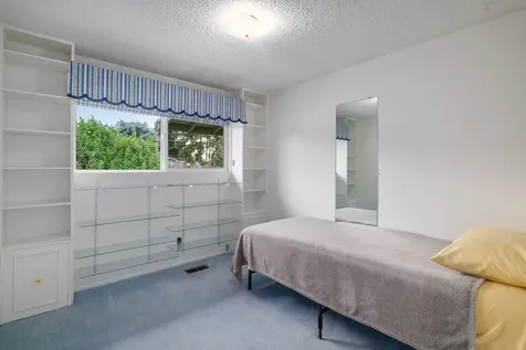2378 Happy Valley Drive Medford OR 97501