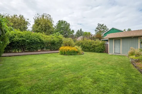 2378 Happy Valley Drive Medford OR 97501