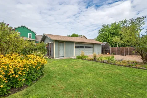 2378 Happy Valley Drive Medford OR 97501