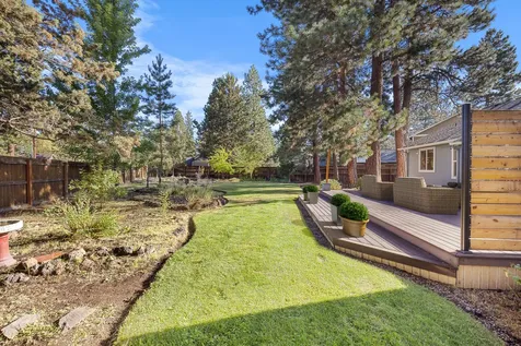 61047 Honkers Lane Bend OR 97702