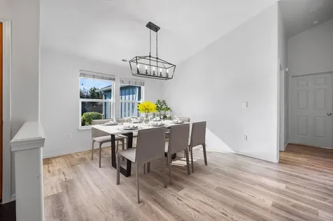 61047 Honkers Lane Bend OR 97702