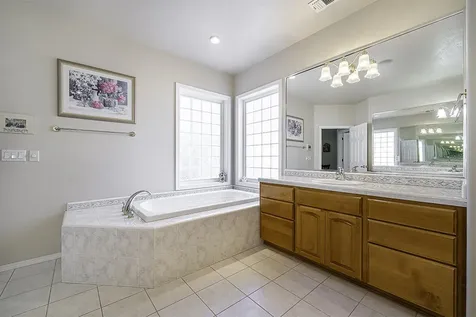 250 Briarwood Lane Medford OR 97504