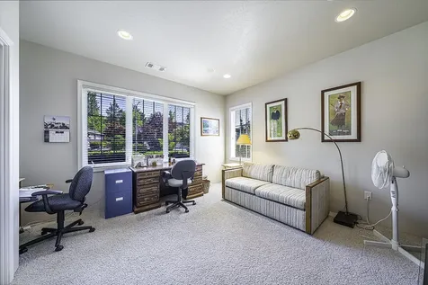 250 Briarwood Lane Medford OR 97504