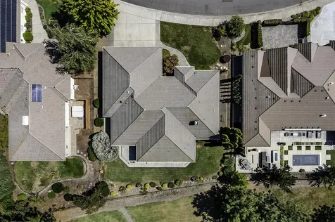 250 Briarwood Lane Medford OR 97504