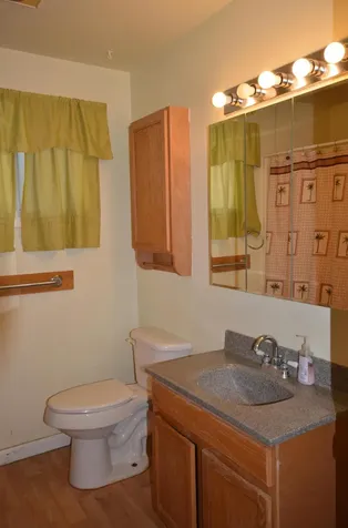 1112 NW Bellevue Place Grants Pass OR 97526