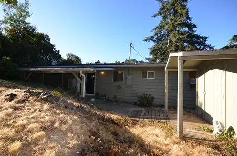 1112 NW Bellevue Place Grants Pass OR 97526