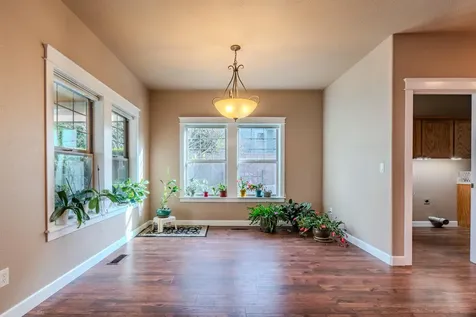 3909 Crystal Springs Drive Medford OR 97504
