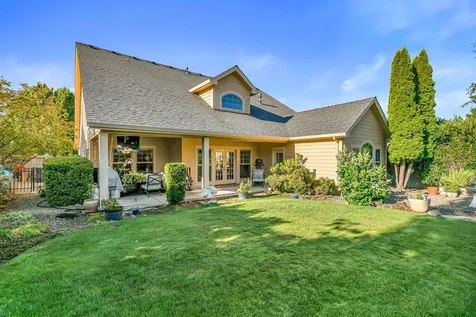 3909 Crystal Springs Drive Medford OR 97504