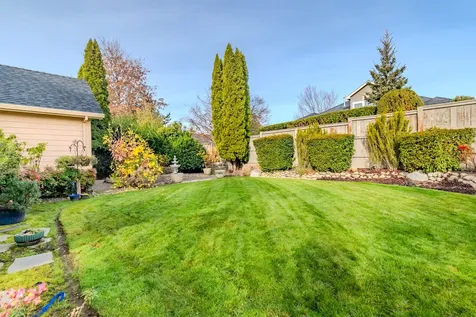 3909 Crystal Springs Drive Medford OR 97504