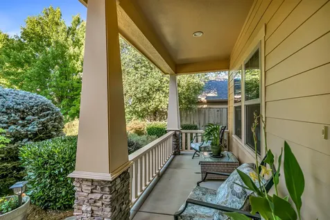 3909 Crystal Springs Drive Medford OR 97504