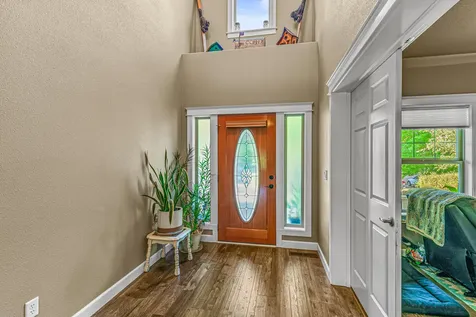 3909 Crystal Springs Drive Medford OR 97504